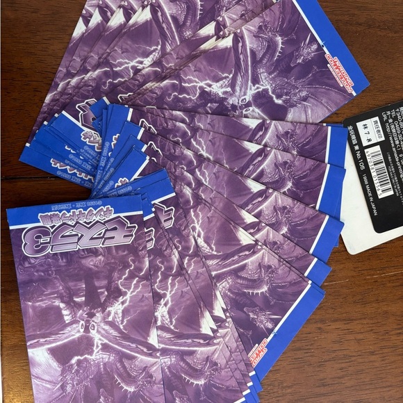 Mothra 3 Trading Card Game Set with only one card but original packaging - Picture 3 of 5